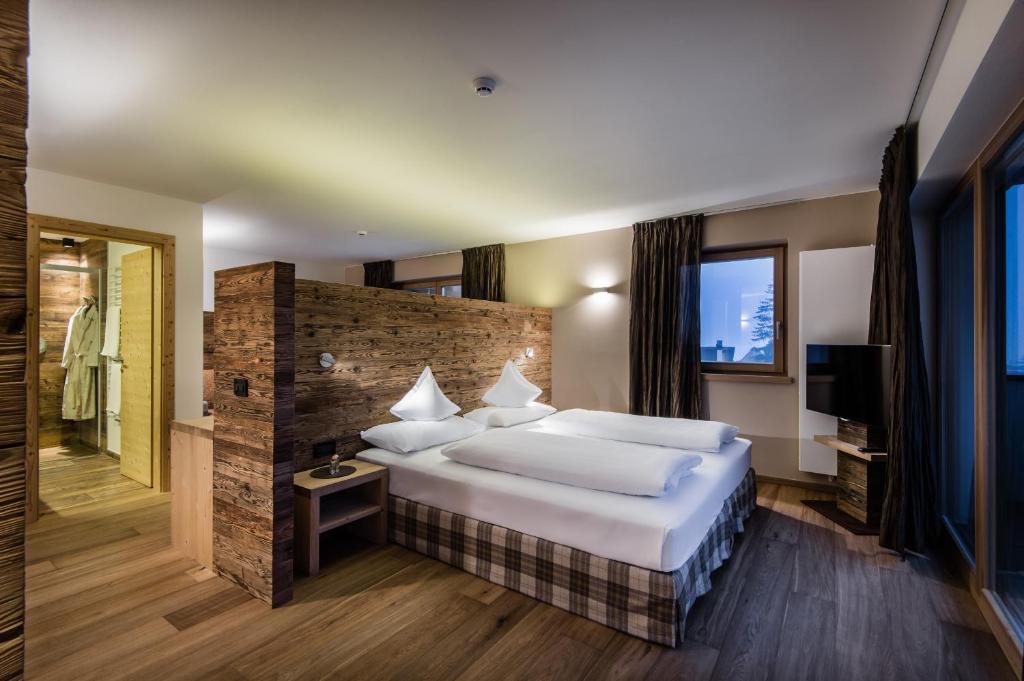 Hotel Christiania Ла Вилла Экстерьер фото